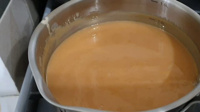 Готовим очень вкусный ликёр из конфет. смотреть онлайн