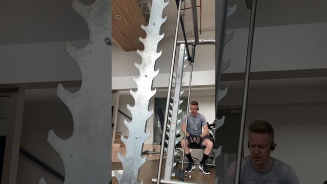 45 Pull ups in 5 minutes. ￼trying to get to 50 in 3 minutes смотреть онлайн