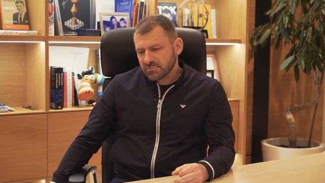 Игорь Рыбаков создал эндаумент для своей родной школы №56 в г. Магнитогорске смотреть онлайн