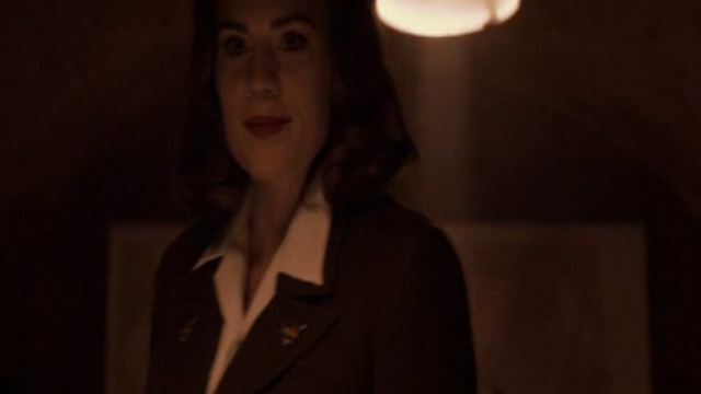 Пегги и Стив (Hayley Atwell and Chris Evans) смотреть онлайн
