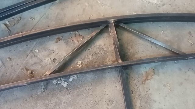 фермы для виноградника - холодная ковка