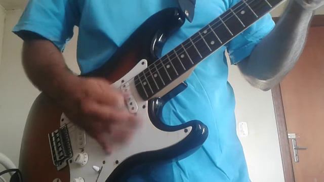 Squier by Fender Strat Affinity Made in China & Ciclotron Wattsom Cube 200 смотреть онлайн