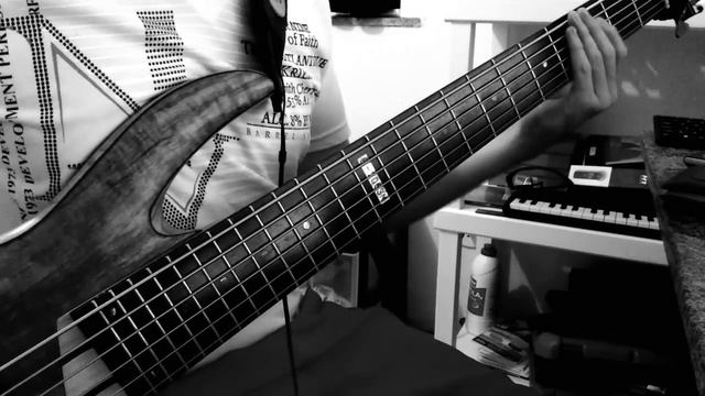 Tenho No Meu Coração - ICM - Bass Cover смотреть онлайн