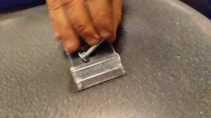 Как установить ножки на стальную металлическую ванну видео ?