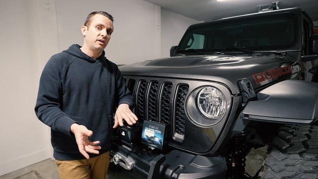Jeep Gladiator & JL Beamtech H13 LED Halogen Replacement Headlight Bulb Review | Inside Line смотреть онлайн