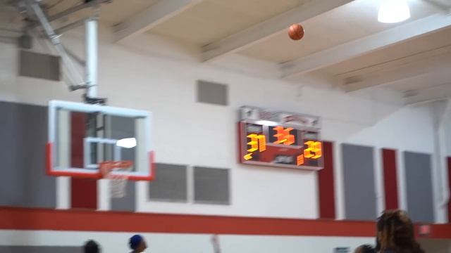 D1 Point Guard Showed Up To The Championship To Play Me… 5v5 Basketball! смотреть онлайн