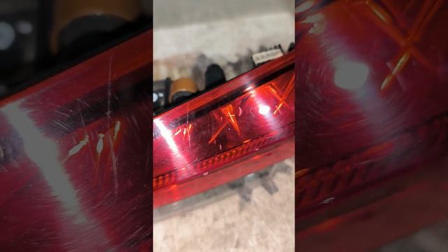 33188 Фонарь задний правый внутренний Skoda Rapid 2 2020- смотреть онлайн