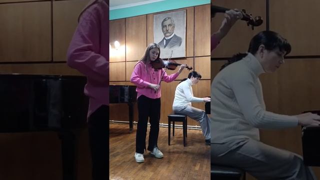 Бусько Марія скрипка 5 клас смотреть онлайн