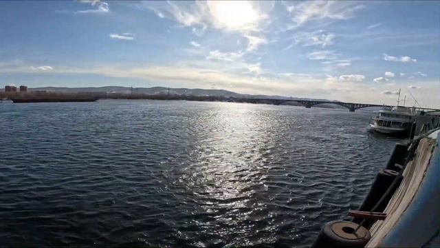 ПРОГУЛКА ПО НАБЕРЕЖНОЙ ЕНИСЕЯ смотреть онлайн