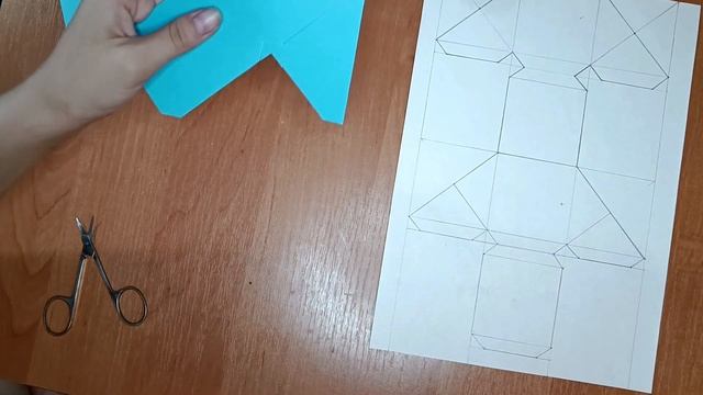 Выпрыгивающие кубики из коробки / Мастер класс / Конструкция смотреть онлайн