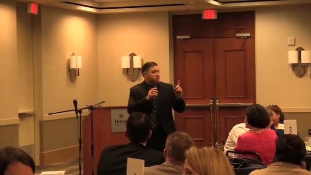 Jeff Charbonneau Keynote - 2014 SC Teacher Forum Conference смотреть онлайн