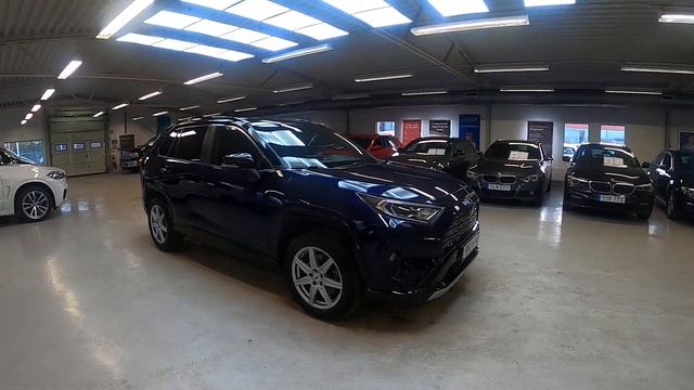 Toyota RAV4 HYBRID AWD-I DRAG/B-KAM/NAVI/ADAPTIV 222HK - 19 смотреть онлайн