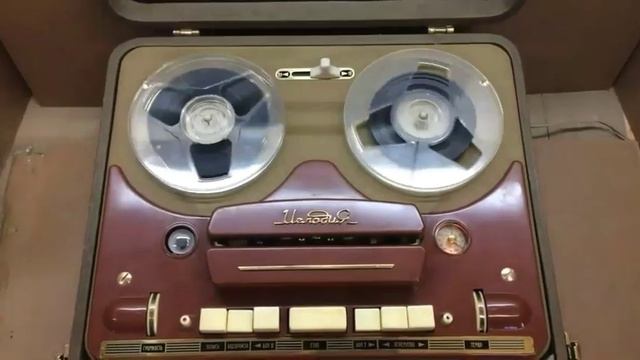 Семья Койшиновых исполняет песню "Катюша" в 1976 году смотреть онлайн