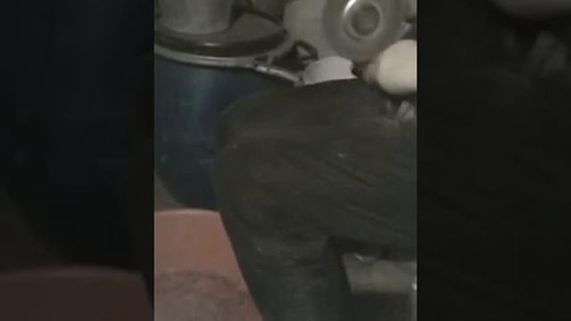 Как чистят ноги смотреть онлайн