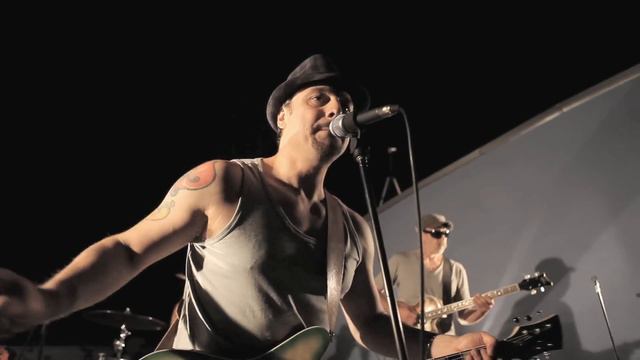 Cuibul - Паровоз смотреть онлайн