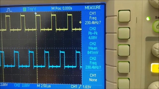 Deadtime SP PWM Inverter, Signals generated using DE2-115 смотреть онлайн