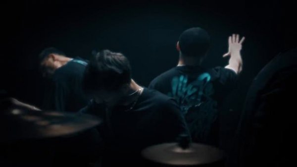 iOSTRA - А мы не ангелы, парень