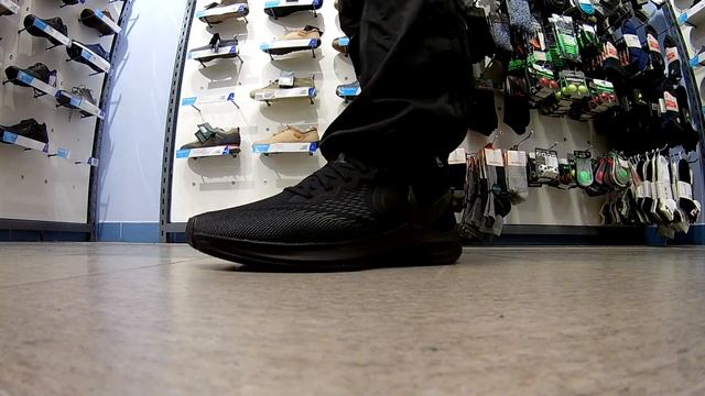 Кроссовки мужские Nike Zoom Winflo 6 смотреть онлайн