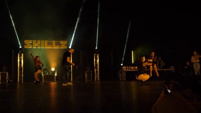 SKILLZ Xmas Jam 2019 | VOGUE FINAL battle | Ketrina and Egle VS Kamile and Alina смотреть онлайн