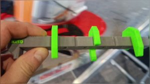 Простейший кондуктор под конфирмат(евроболт) или как мы с Володькой полку изобретали