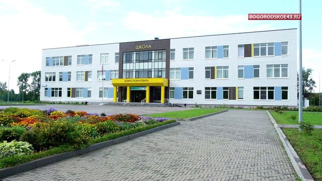 Про настоящий эталон современного российского молодого человека смотреть онлайн