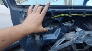 Замена ручки открывания передней двери на BMW E36.