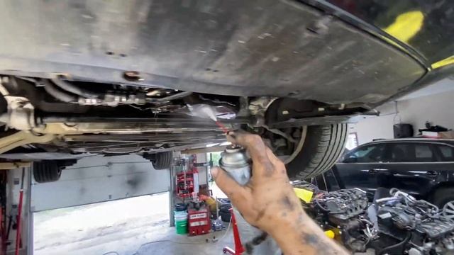 2.0t timing / balance chain / tensioner without service position A4 a5 a6 q5 ae888 tfsi tfsi Audi V смотреть онлайн