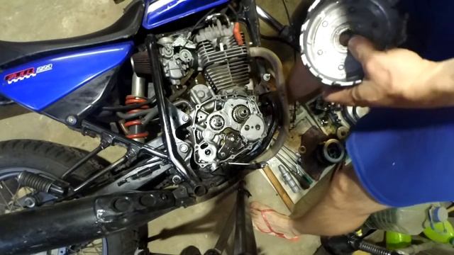 Как устроено сцепление мотоцикла Honda FTR clutch смотреть онлайн