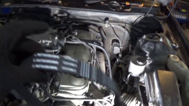 Nissan Laurel RB20 - Замена ремня ГРМ и обломчик )) смотреть онлайн