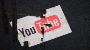 В России попросили заблокировать YouTube
