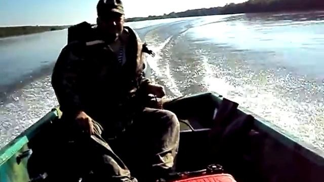 Лодка Сибирячка и Ямаха 15 покатушки смотреть онлайн