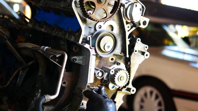 Audi TT Mk1 1.8t head and timing belt install and manifolds walkthrough. TT 8N Roadster restoration смотреть онлайн