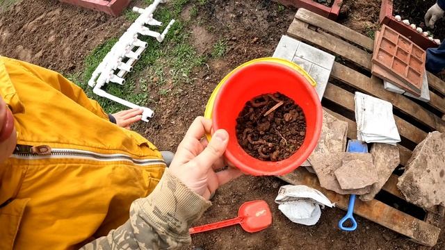 Обустройство дома. Слив, яма и бордюр. смотреть онлайн