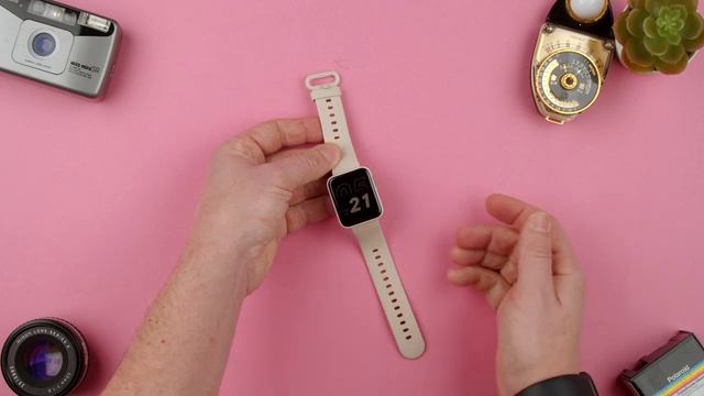 How to Turn On the Xiaomi Mi Watch Lite || Xiaomi Mi Watch Lite смотреть онлайн