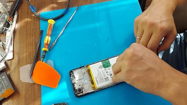 Как заменить дисплей на телефоне Realme 9 Pro RMX3472