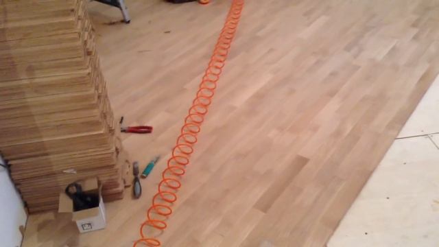 Укладка штучного паркета на клей и гвозди смотреть онлайн