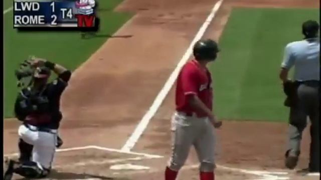 BlueClaw's Tromp thumps three-run homer смотреть онлайн