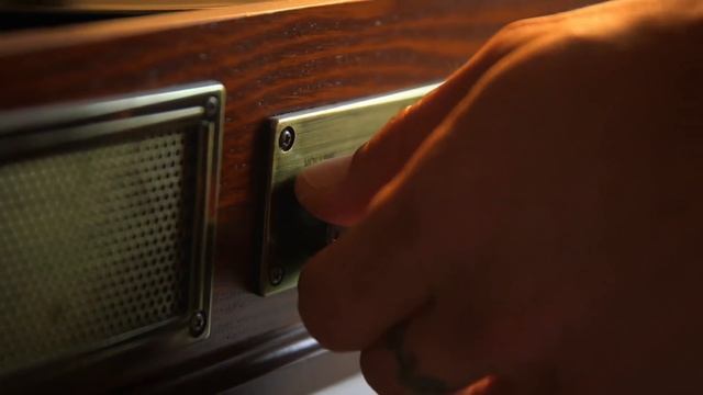 Man Wants To Find Love Before He Goes Completely Blind | The Undateables смотреть онлайн