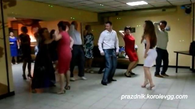 Сценка Флешмоб смешные прикольные сценки для корпоратива смотреть онлайн