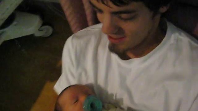 daddy and Matthew 12/01/2007 смотреть онлайн