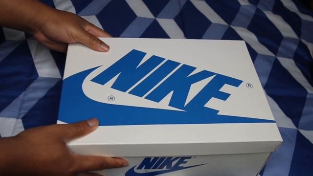 Kickify Travis Scott Low Top Fragments unboxing and review ? #shoeunboxing #kickify #jordanshoes смотреть онлайн