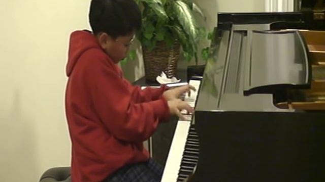 Danzas Argentinas op.2 III Dance of the Artful Herdsman by George Li (12 yr) смотреть онлайн