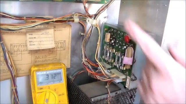 Let's Fix a Bally Eight Ball Pinball Machine (the second best selling game of all time!) смотреть онлайн