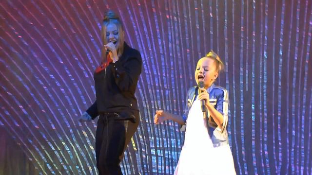 Анастасия Петрик, Виктория Петрик, Come Together