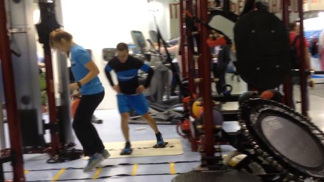 Круговая тренировка на комплексе MotionCage смотреть онлайн