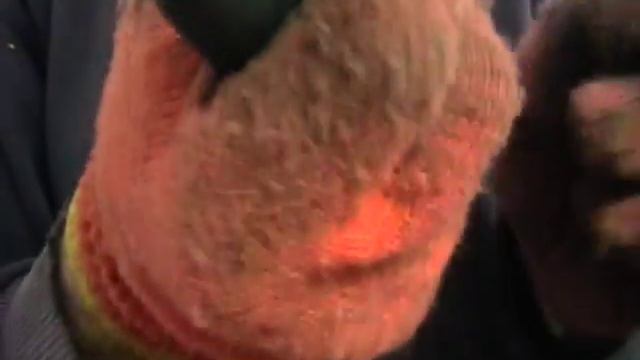 Снятие фильтра с бензиновой форсунки. смотреть онлайн