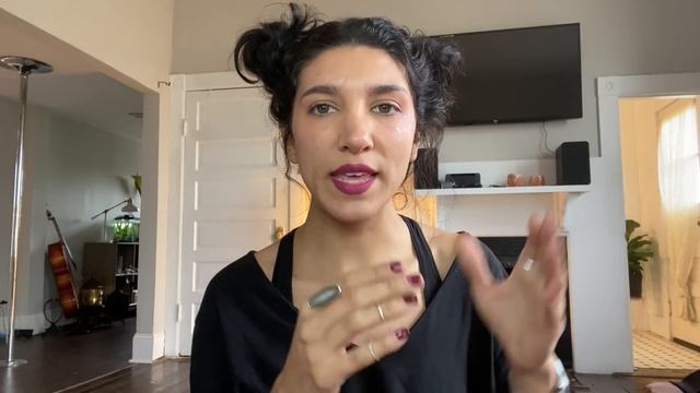 What Happened to my AirBnb Guest? | Tragedy in my Home смотреть онлайн