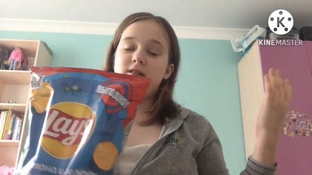 ОБЗОР НА ЧИПСЫ ЛЕЙС СО ВКУСОМ СМЕТАНОЙ И ЗЕЛЕНЬЮ ? смотреть онлайн