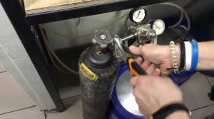 Как поменять балон углекислоты