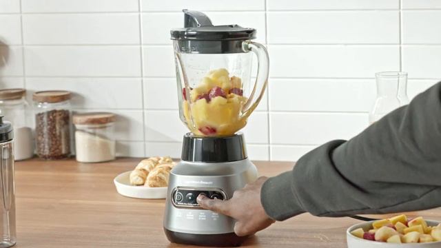 Review: Hamilton Beach Wave Action Blender - Powerful 800W, 2 Jars Included смотреть онлайн